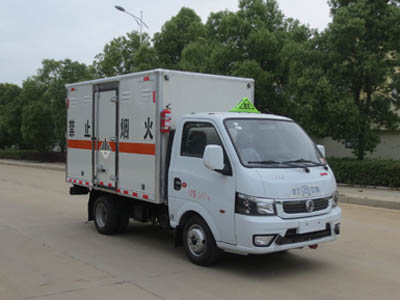 江特牌JDF5030XZWE6型雜項(xiàng)危險(xiǎn)物品廂式運(yùn)輸車