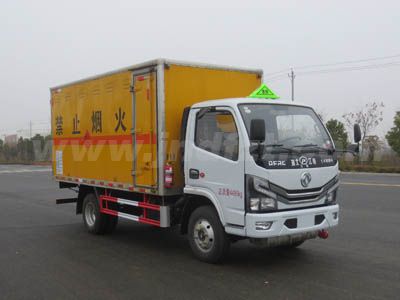 江特牌JDF5040XQYE6型爆破器材運(yùn)輸車(chē)